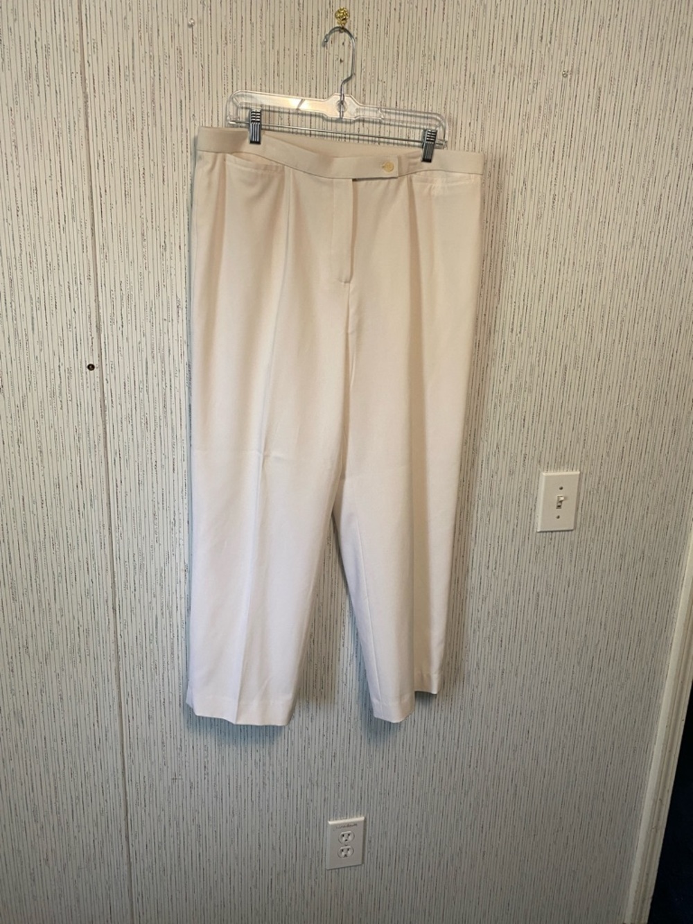 Focus 2000 Cream Tailored Straight-Leg Trousers Sz 16Wp Career Wear, Event
